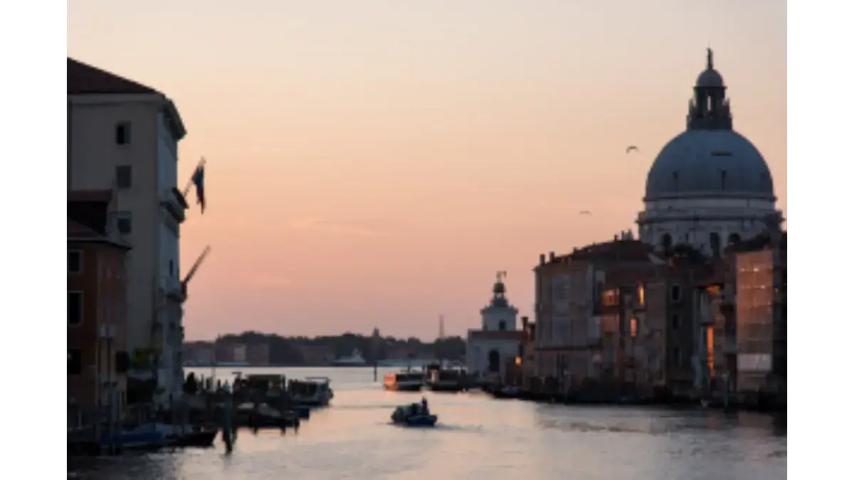 Investment in Italian real estate for the Elective Residency Visa and 5-10% ROI, managed by Mozaik Investments